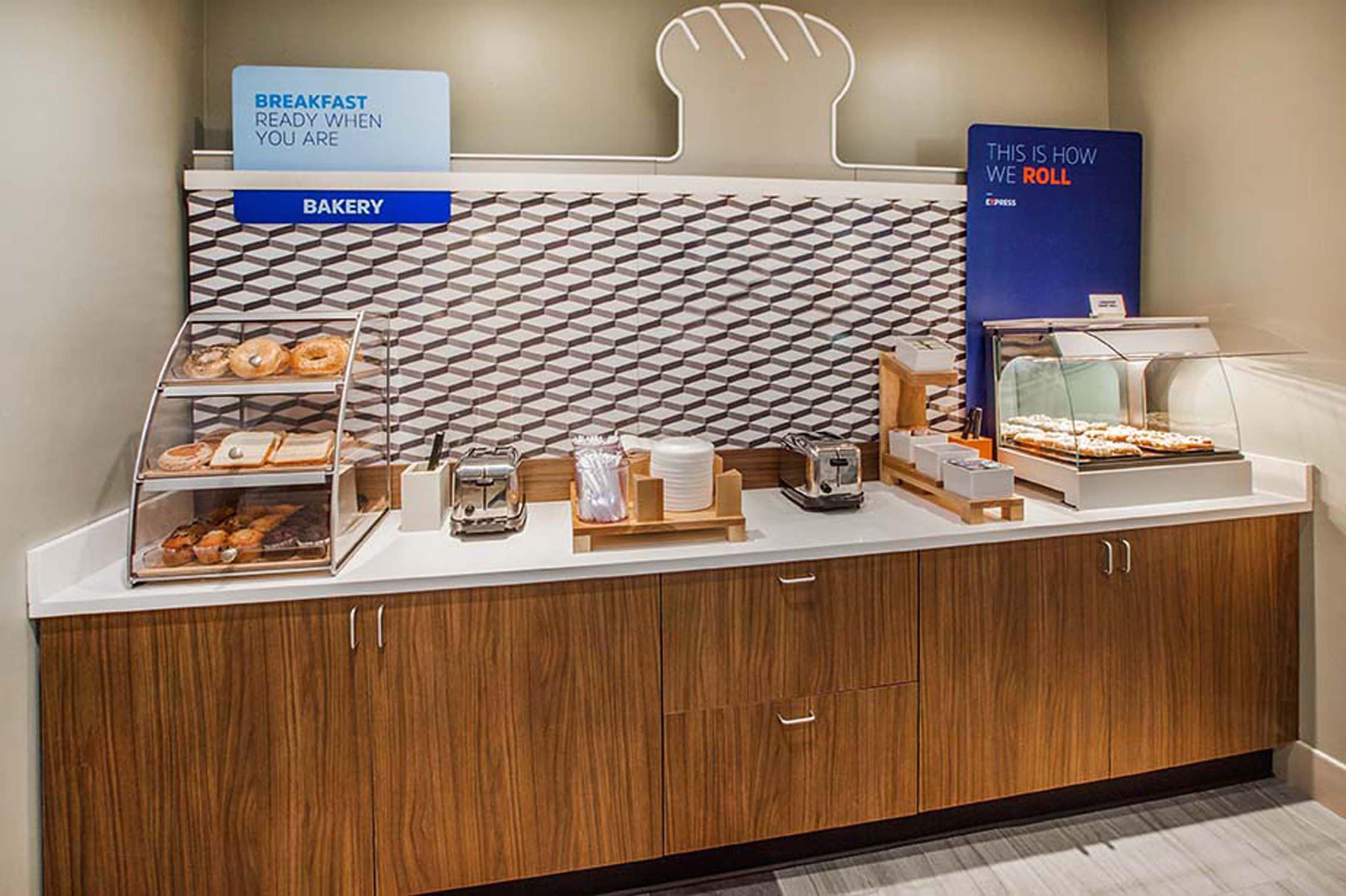 Holiday Inn Express & Suites Tell City By Ihg Bagian luar foto