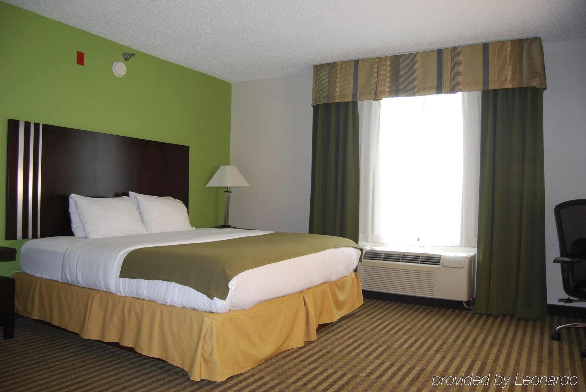 Holiday Inn Express & Suites Tell City By Ihg Bagian luar foto